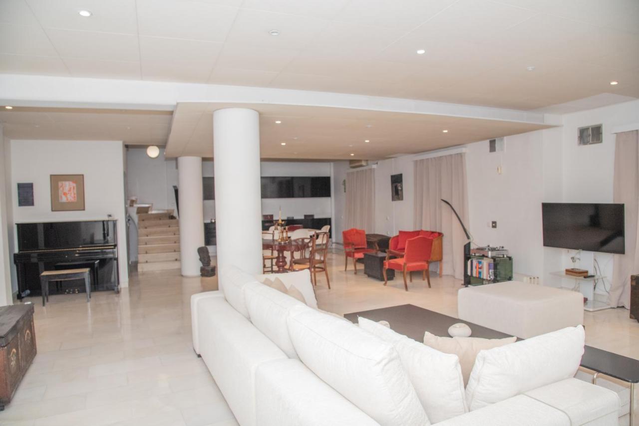 Theodore'S Maisonette Next To The Metro Station Athènes Extérieur photo